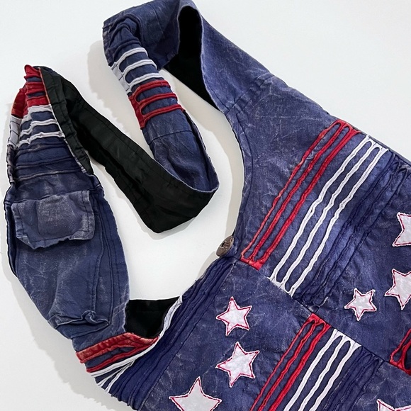 Greater Good Cotton Red White & Blue Hobo Bucket Purse Handbag Patriotic - Picture 3 of 10